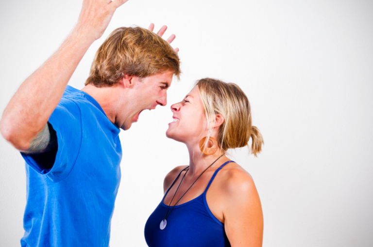 7 Simple Tips for How to Resolve Conflict Peacefully (and Build Stronger Relationships)