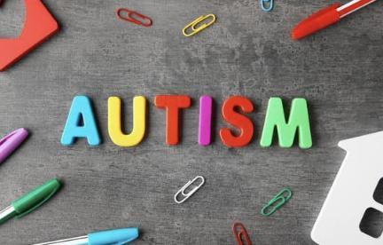 “8 Essential Tips to Help Your Child with Autism Manage Traits & Reach Their Full Potential”